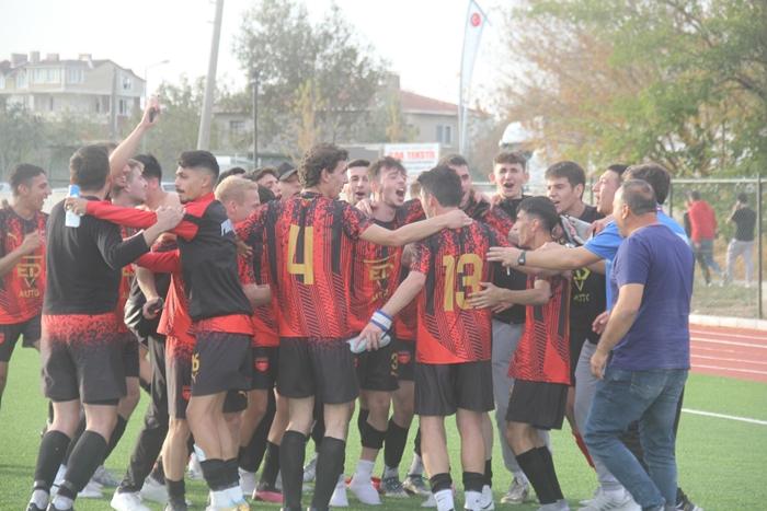Pınarhisarspor Sezonun İlk Golünü Kendi Kalesine Attı