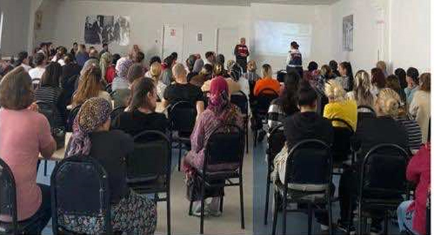 Jandarma Uyuşturucuyla Mücadelede Eğitim Çalışmalarını Sürdürüyor