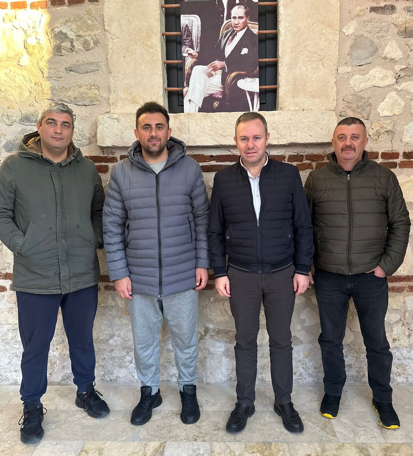 BMTE Kofçazspor Kulübü Heyeti, Kırklareli Ticaret ve Sanayi Odası Başkanı Soner Ilık'ı Ziyaret Etti