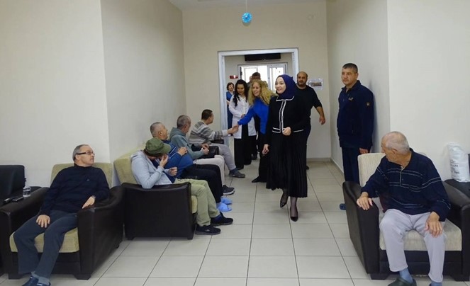 Pınarhisar Kaymakamı Özel Gereksinimli Bireyleri Ziyaret Etti