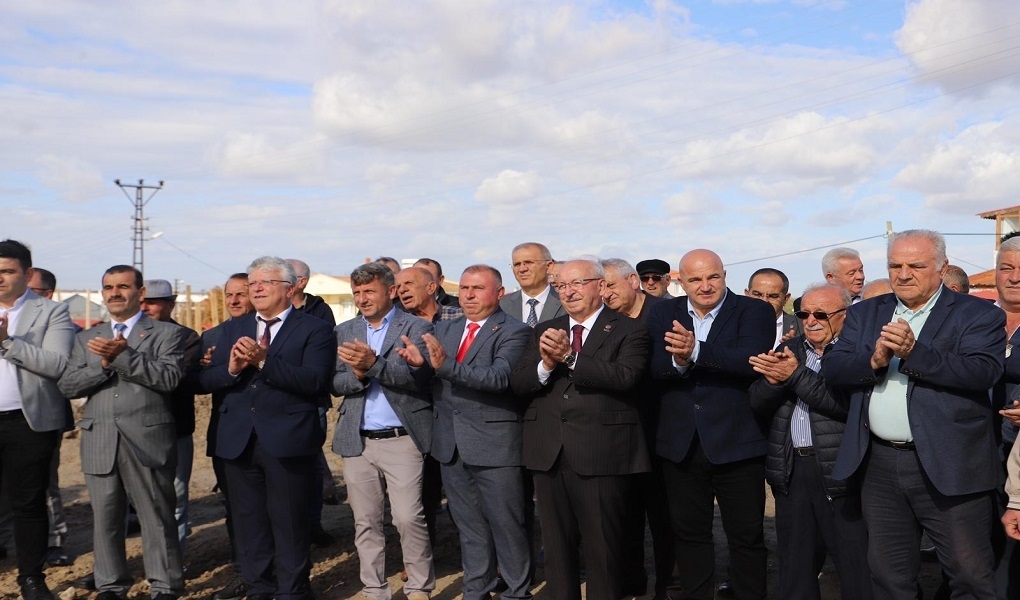 ÇUKURYURT DÜĞÜN SALONU TEMEL ATMA PROGRAMI GÖRKEMLİ BİR TÖRENLE GERÇEKLEŞTİRİLDİ