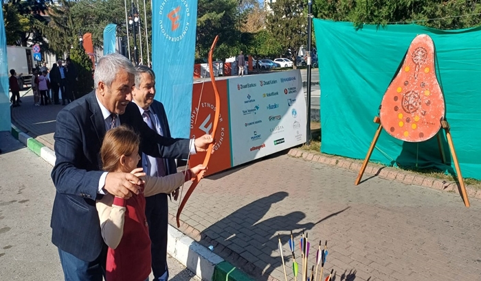 Öğrenciler EtnoTır'da