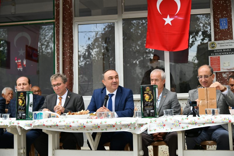 Vali Soytürk Zeytin Üreticileri ile Buluştu