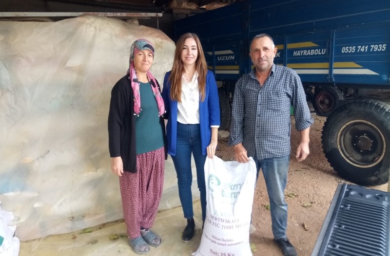 Pehlivanköy'de Bin 2200 Kilo Macar Fiğ Tohumu Dağıtıldı