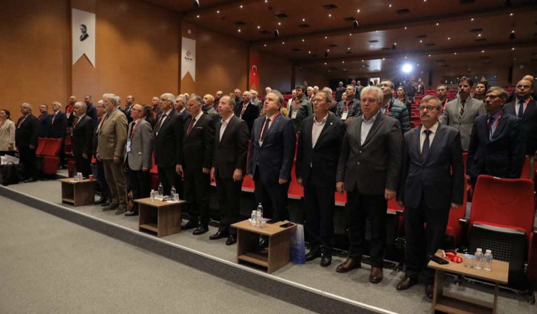Başkan Gürkan Trakya'da Sanayileşme ve Çevre Sempozyumuna Katıldı