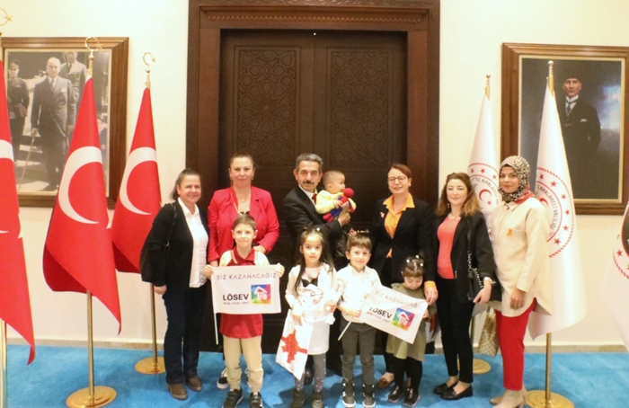 Vali Ekici Lösemili Çocuklar Vakfı Temsilcilerini Ağırladı
