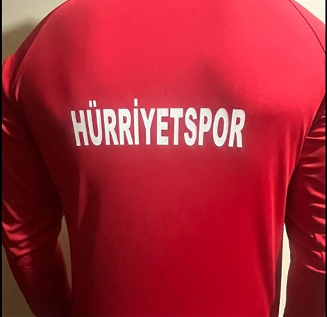 Büyükmandıra Hürriyetspor'dan Eşofman Takımı Desteğine Teşekkür