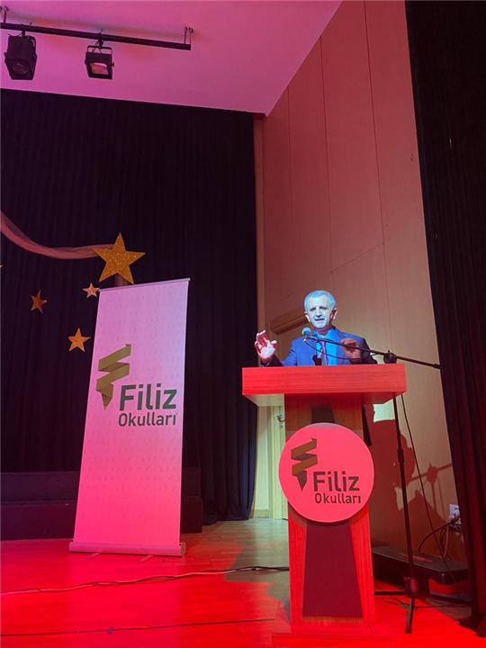 Dr. Öğr. Üyesi Bülent Atalay'dan, Lise ve Ortaokul Öğrencilerine Konferans