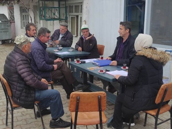 Teknik Personeller Çiftçilere Tarımsal Sulama Konusunda Bilgi Verdi