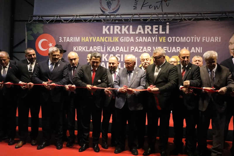 Vali Ekici Fuarın Açılışına Katıldı