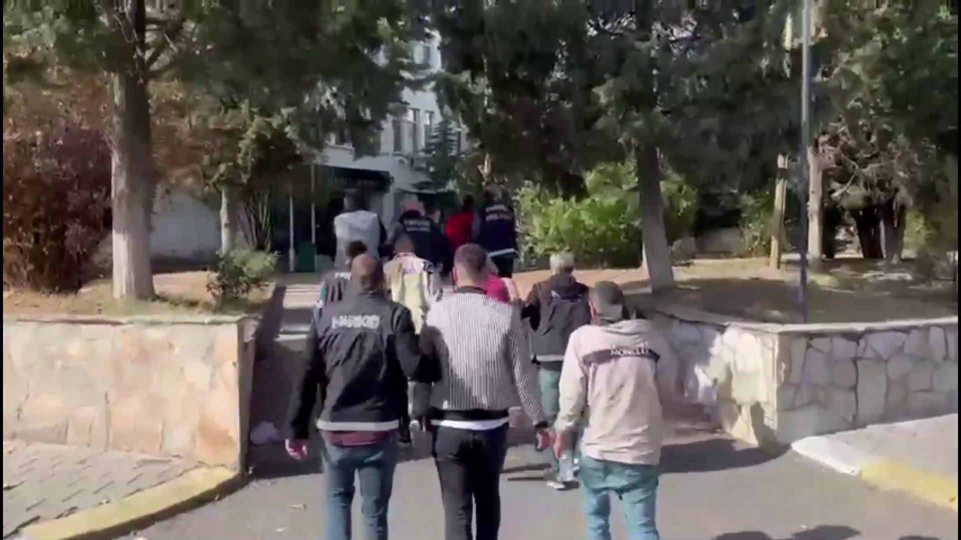 Kırklareli Emniyeti'nden Büyük Darbe: Uyuşturucu Ticaretine 64 Operasyon!