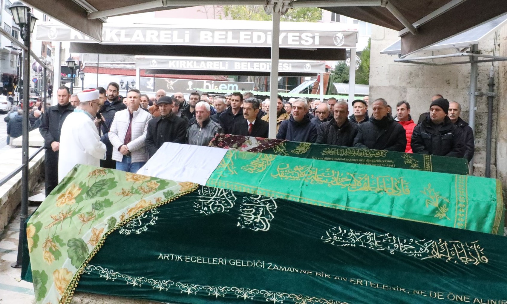 Vali Ekici Vatandaşın Acı Gününde De Yanlarında