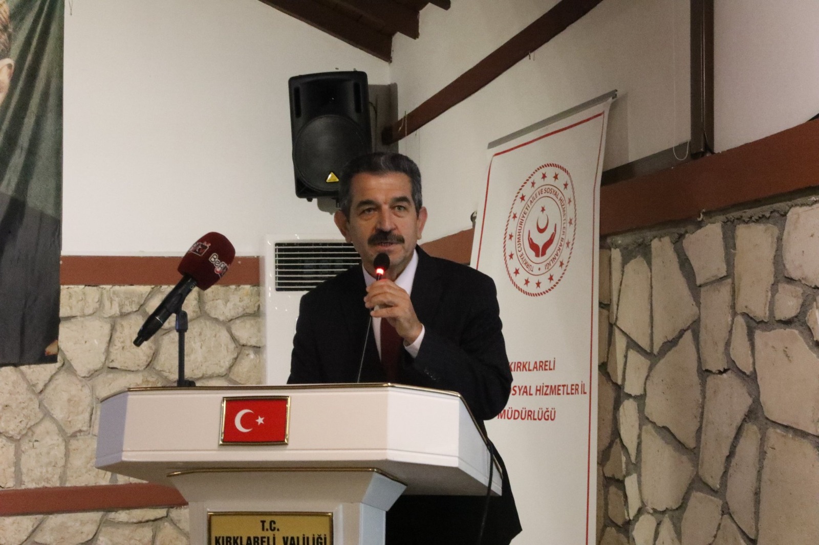 Vali Ekici; 
