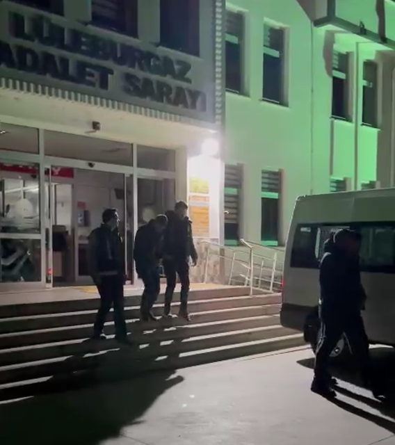 Silahla Yağma Olayında 6 Şüpheli Tutuklandı