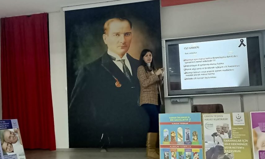 Kırklareli'nde Öğrencilere Kanser Eğitimi Verildi