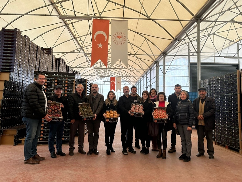 Örtü Altı Üreticilerine Jeotermal Sera Teknik Gezisi