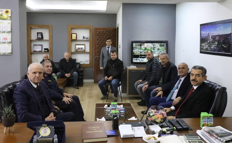 Vali Ekici, Evrensekiz Belediye Başkanlığını Ziyaret Etti