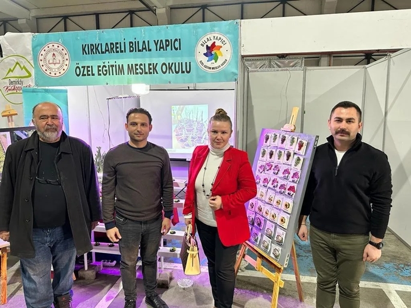 Kırklareli İl Milli Eğitim Müdürü Standı Ziyaret Etti