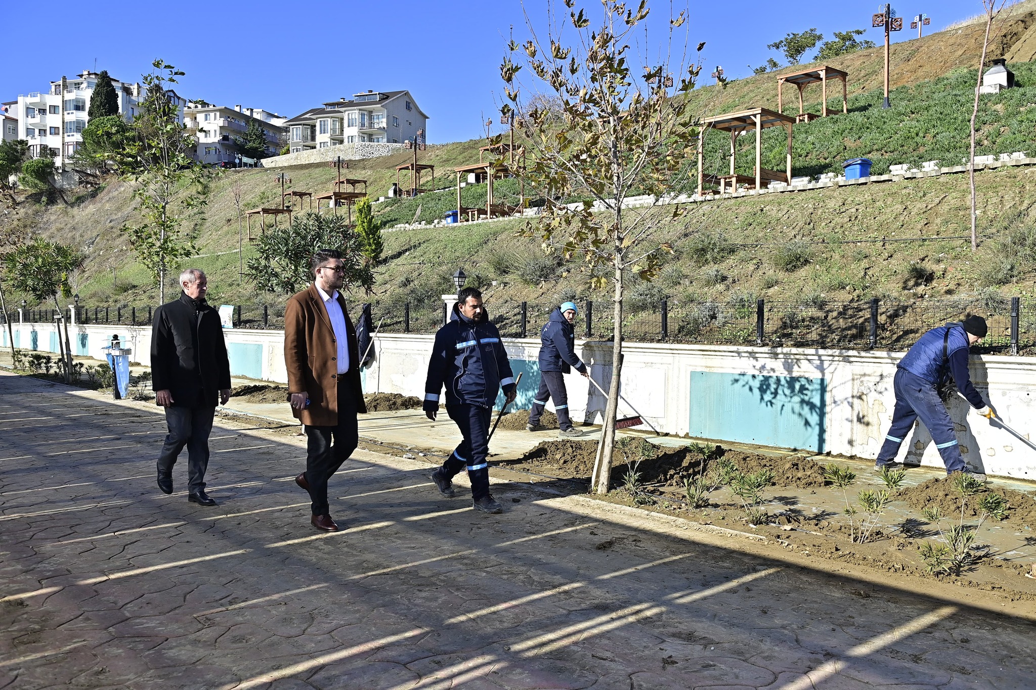 Fırtınada Hasar Gören Paşa Sahili Hızla Temizlendi