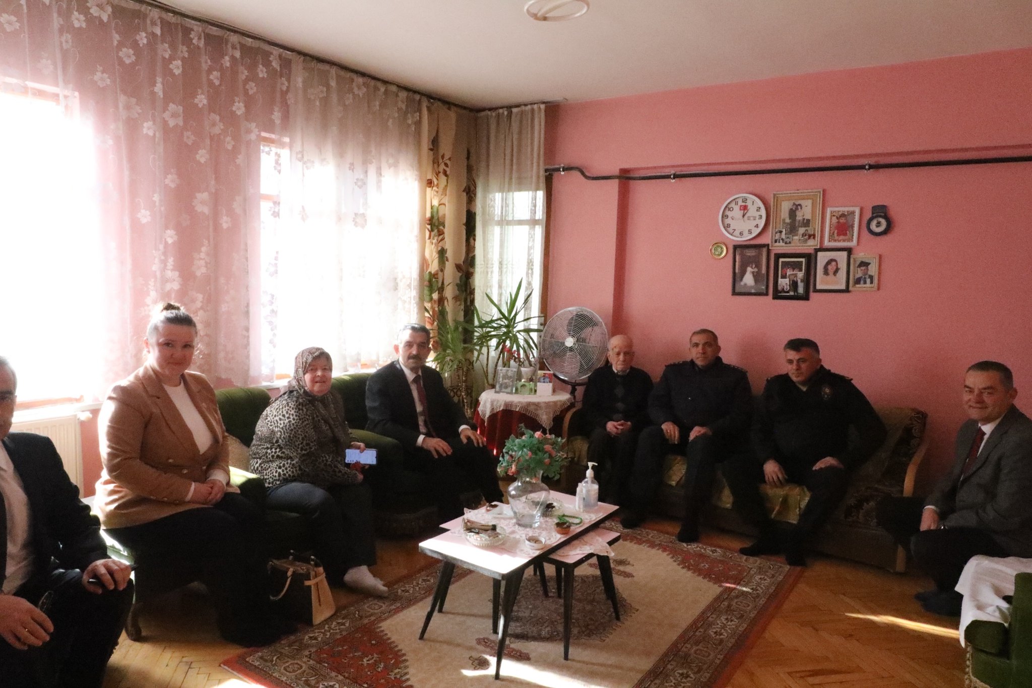 Vali Ekici, Şehit Ailelerini Ziyaretlerini Sürdürüyor