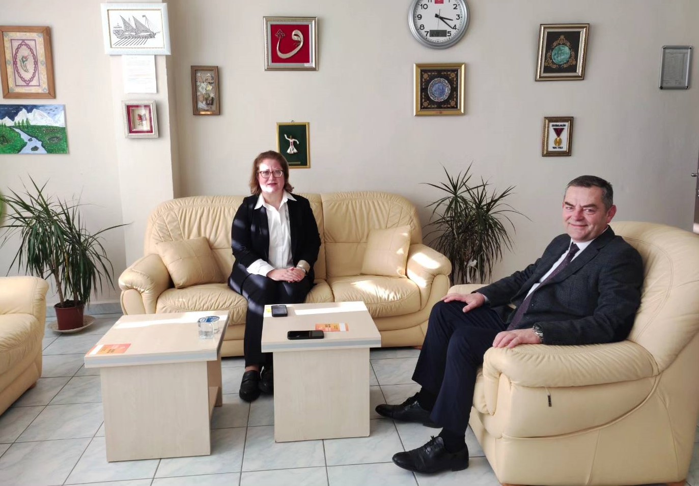 Müdür Cerit'ten Müdür Özbaş'a Ziyaret