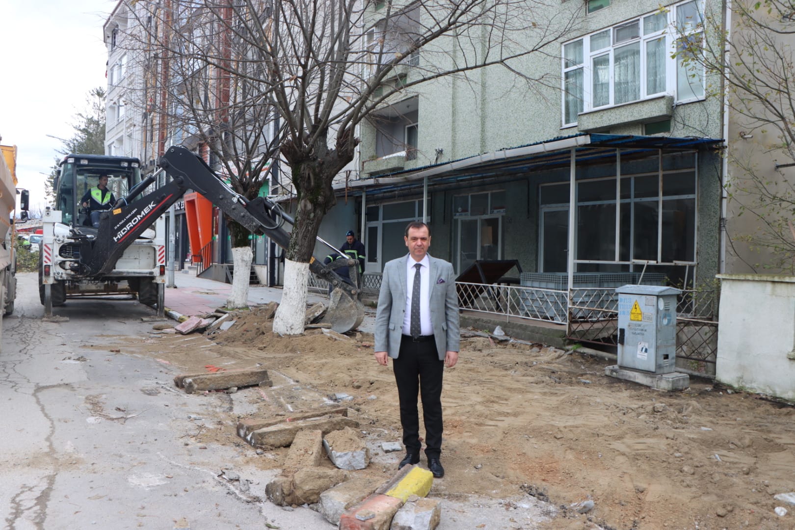 Başkan Özalp Altyapı Çalışmaları Hakkında Bilgi Verdi
