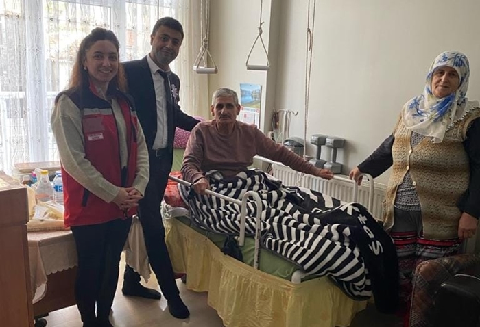 Engelli Bireyleri Evlerinde Ziyaret Ettiler