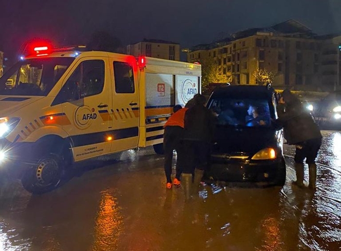 112 Acil Çağrı Merkezi 96 İhbardan Anında Haberdar Oldu