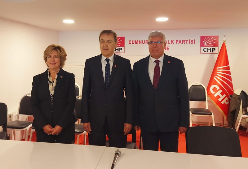 Eczacı Ciravoğlu Aday Adayı