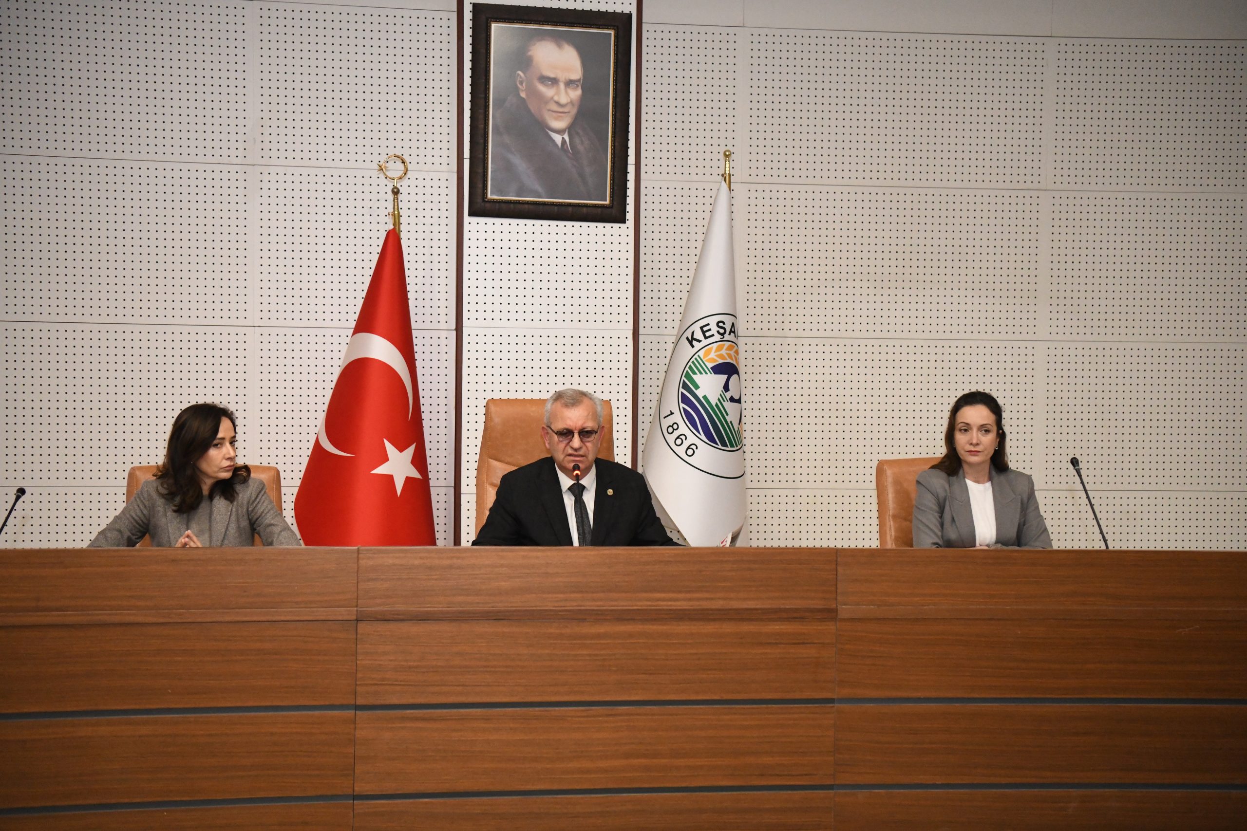 Belediye Meclisi 2023'ün son toplantısını yaptı