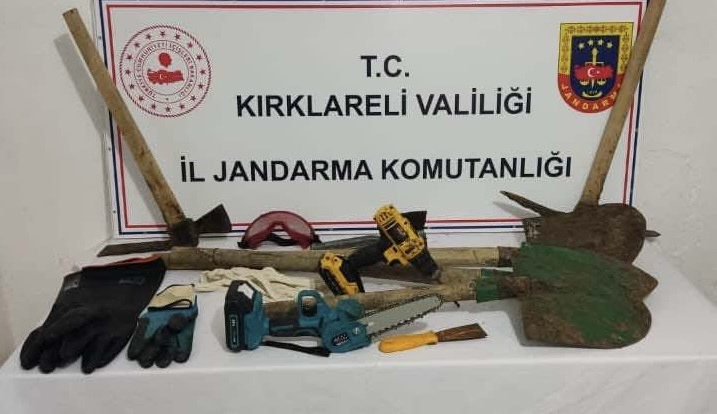 Define Arayan 2 Şüpheli Suçüstü Yakalandı