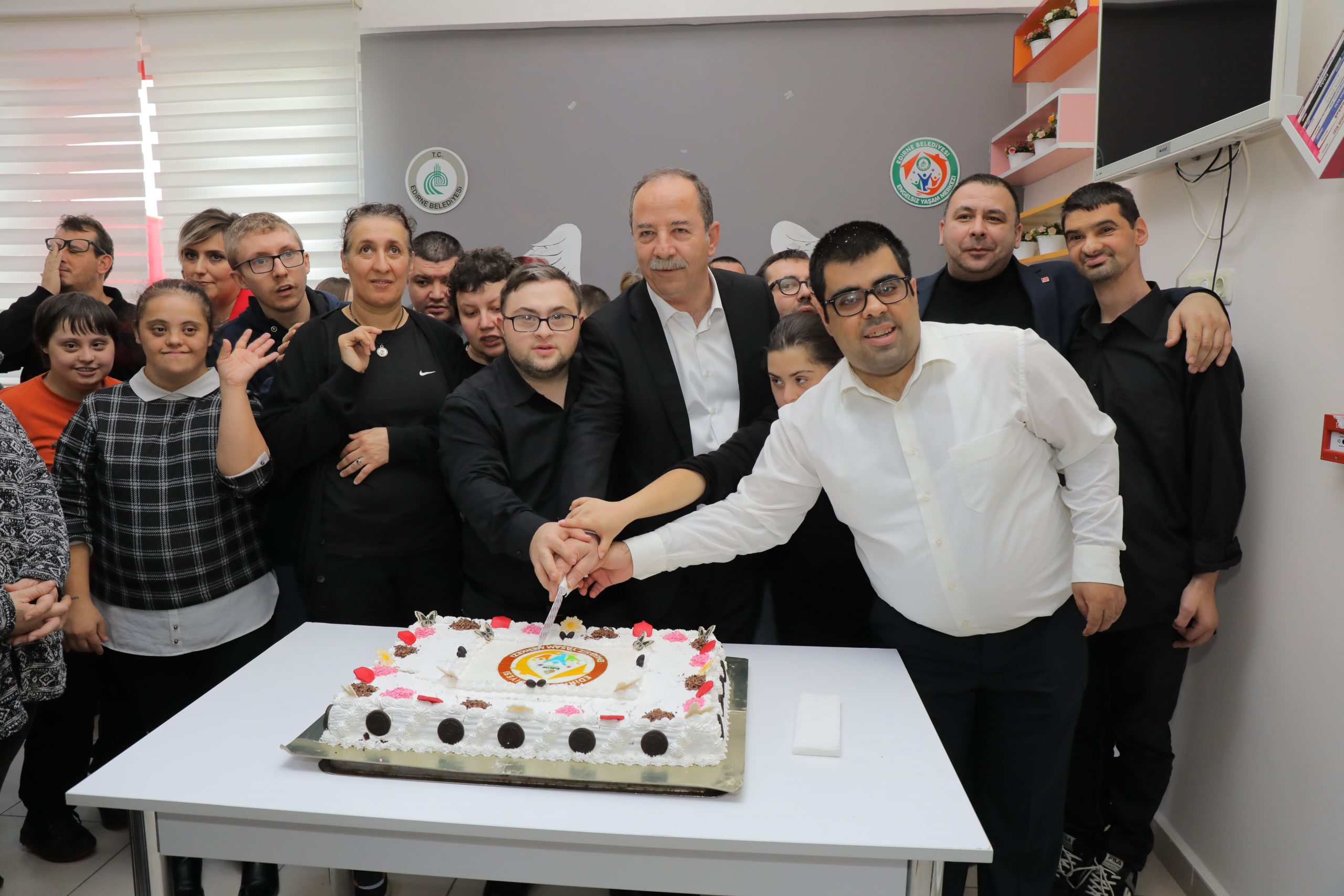 Başkan Gürkan'dan Engelsiz Kent İçin Bir Adım Daha!