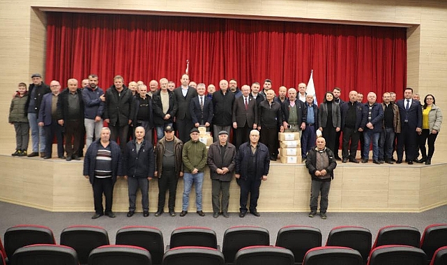 Büyükşehirden, Hayrabolulu Üreticilere Arı Keki Desteği