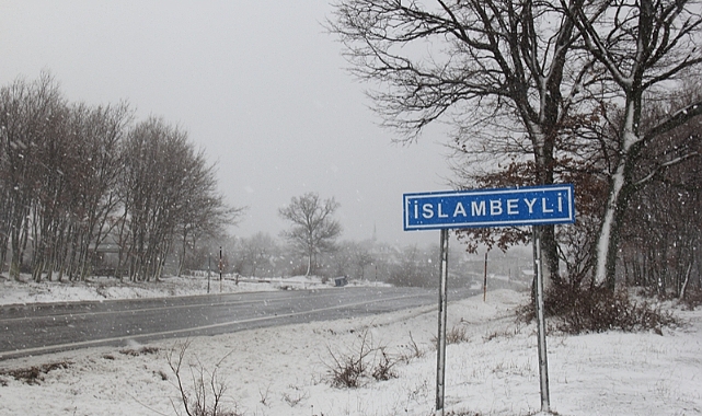 İslambeyli Köyünde Kartpostallık Görüntüler Oldu