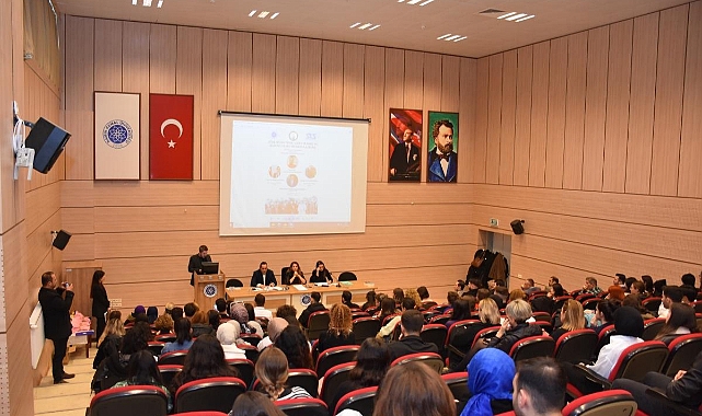 Tekirdağ NKÜ Türk Kadınları Topluluğu 'Türk Siyasetinde Kadın Temsili ve Kadının Yerel Siyasete Katılımı' Konferansı Gerçekleşti
