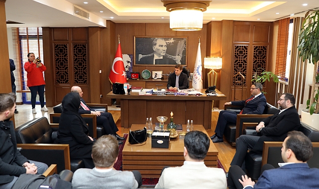 Ak Parti Adayı Öğe'den Ziyaret