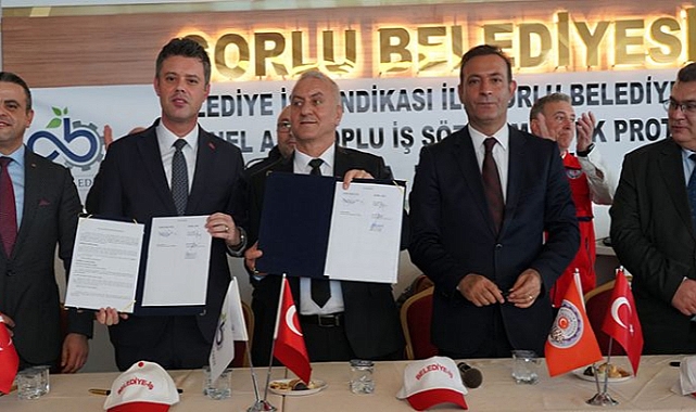 Başkan Sarıkurt´tan Belediye Personeline Büyük Müjde
