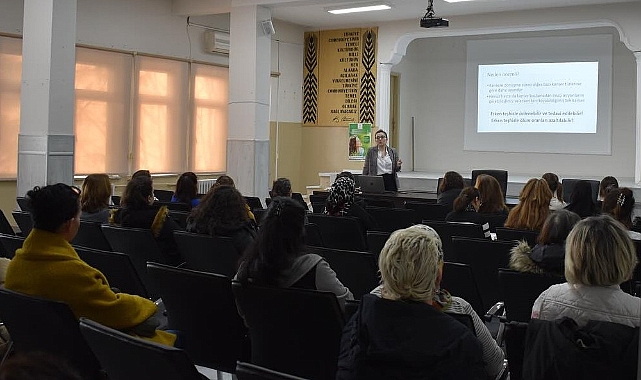Lüleburgaz'da Serviks Kanseri Farkındalık Eğitimleri Verildi