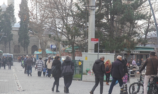 Lüleburgazlı Vatandaşlar Sıcak havanın tadını çıkardı