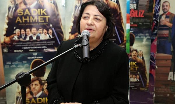 Sadık Ahmet'in eşi Işık Ahmet: Hayatının beyaz perdeye aktarılması Türk gençlerine örnek olacaktır