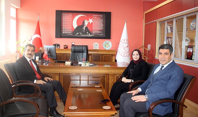 Vali Ekici’den Pınarhisar İlçe Milli Eğitim Müdürlüğüne Ziyaret