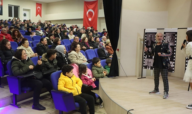 Vizeli Vatandaşlar Tiyatro Keyfinde Buluştu
